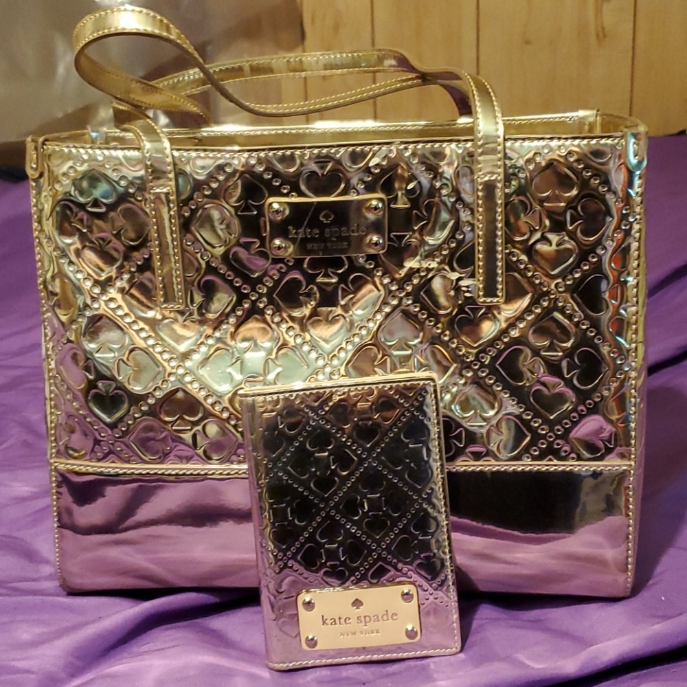 Kate Spade Tote & Passport Wallet